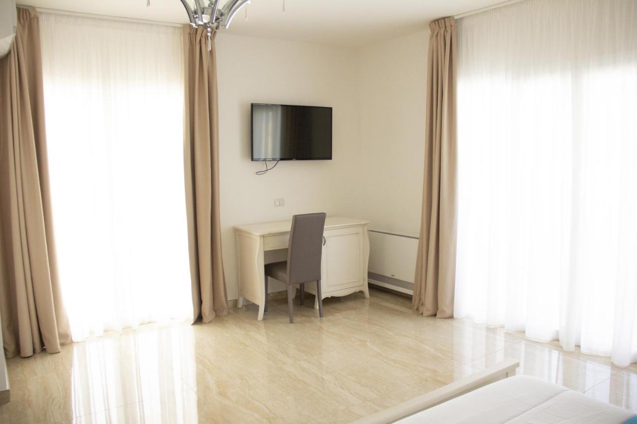 B&B Imperial Exclusive Rooms & Breakfast Porto Cesareo Luaran gambar