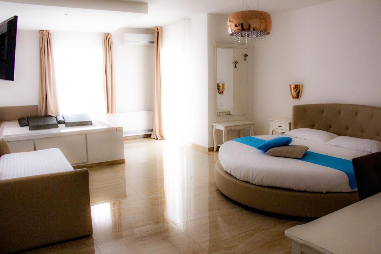 B&B Imperial Exclusive Rooms & Breakfast Porto Cesareo Luaran gambar